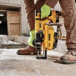 Dewalt DCH263P1 Κρουστικό Σκαπτικό Πιστολέτο Μπαταρίας Brushless 18V 1x5Ah με Υποδοχή SDS Plus - Image 5